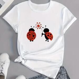 BRAND NEW ~ Women's White Cotton Ladybug Summer T-Shirt Top ~ MEDIUM ~ NWT